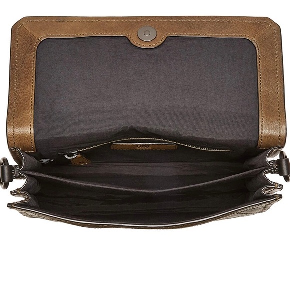 NWT $328 FRYE Samantha Quilted Leather Crossbody Bag in Fatigue! - Picture 6 of 15